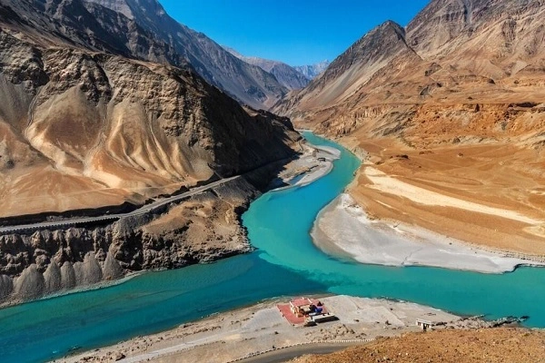 Leh Ladakh Cab Services